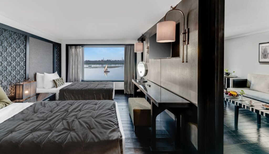 Img15934xxxxxxxxVxxxxokC copy