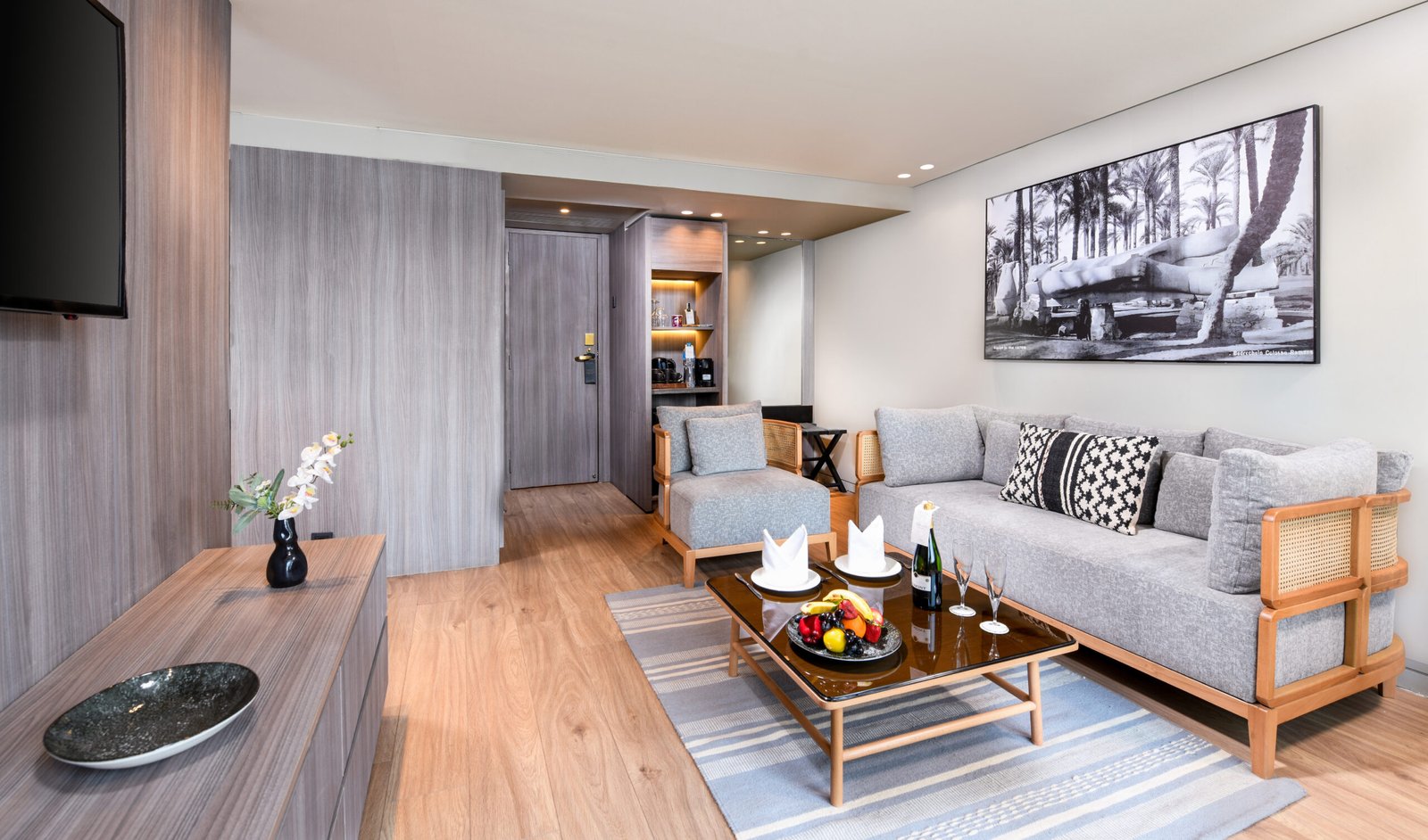 332876_presidential_suite__1