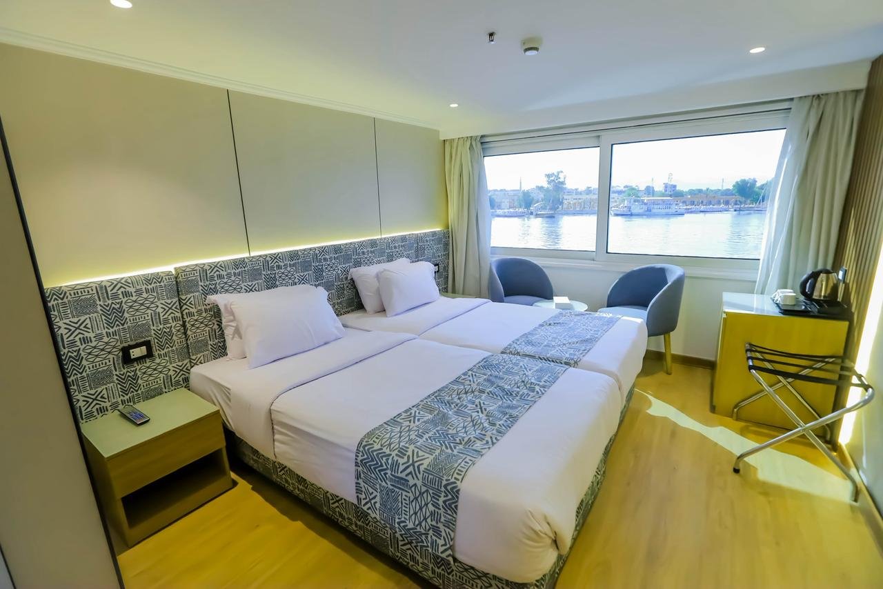 WhatsApp Image 2025-09-09 at 10.29.08 PM (1)