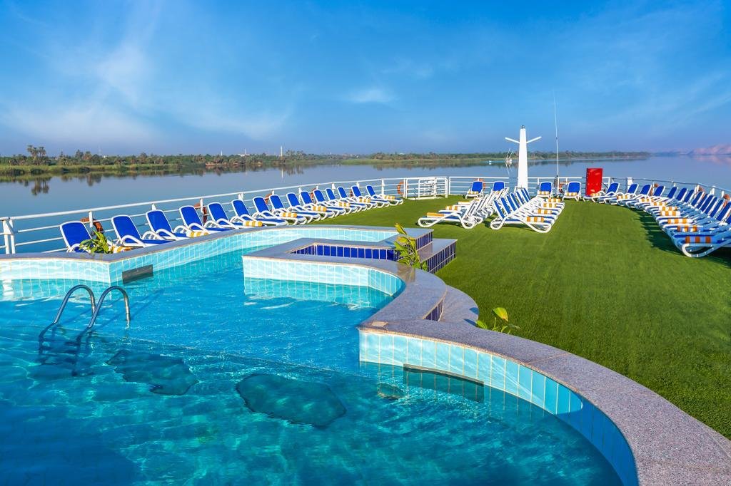 WhatsApp Image 2025-10-19 at 12.52.11 AM (3)